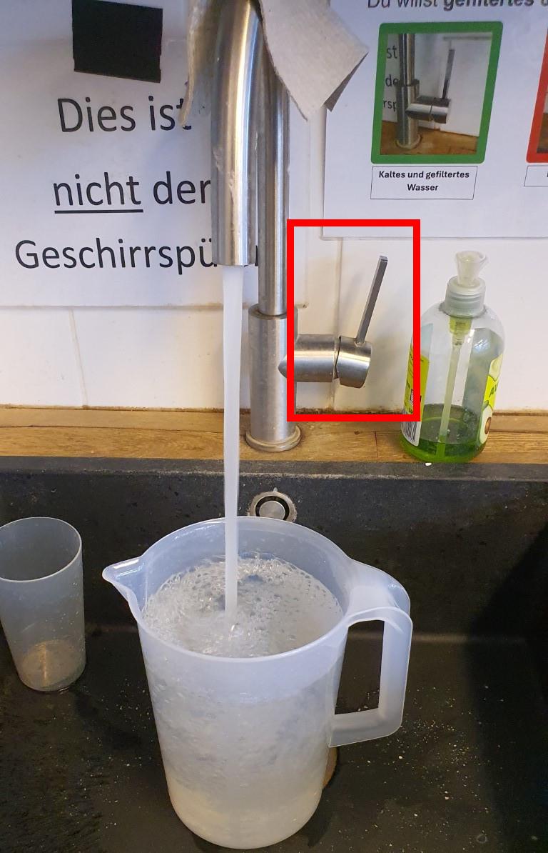 Wasser_einfuellen.jpg